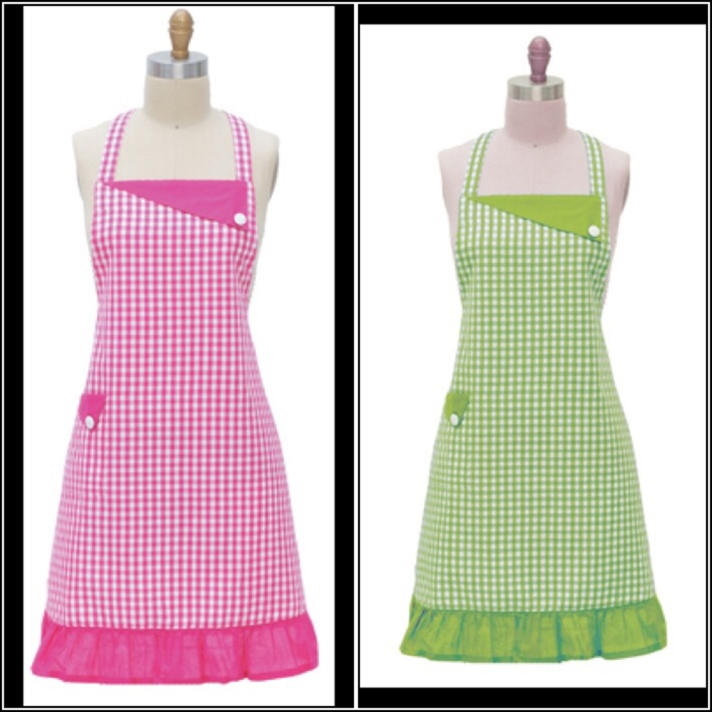 NWT pink or green gingham apron